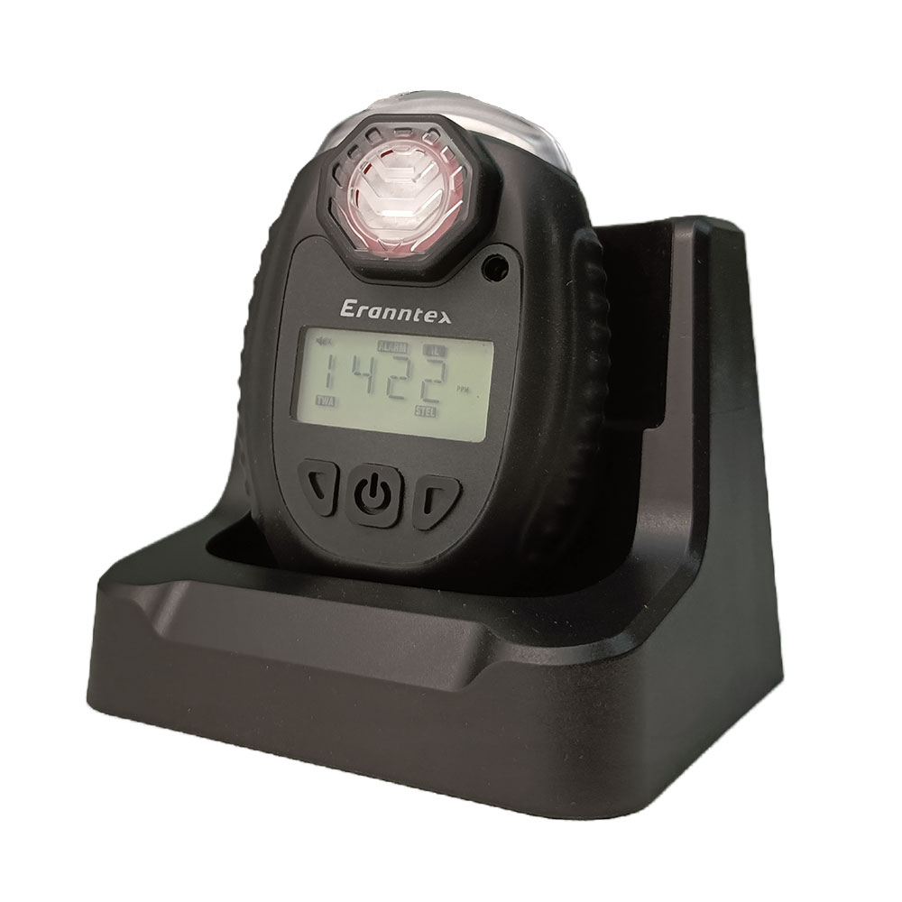 1764902502429032.jpg 1743671742406498.jpg